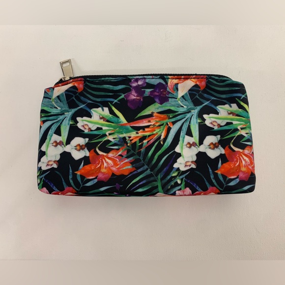 Tropical/ Clear Rockstud Top-Handle - Picture 2 of 16